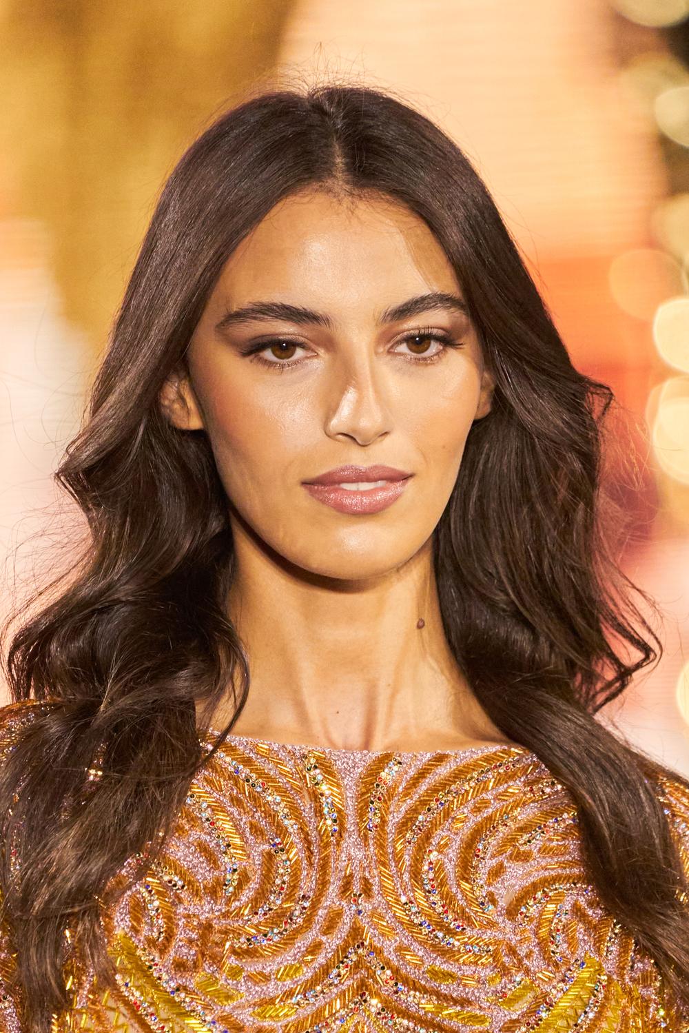 Défilé L oreal paris Prêt à porter PrintempsEté 2024